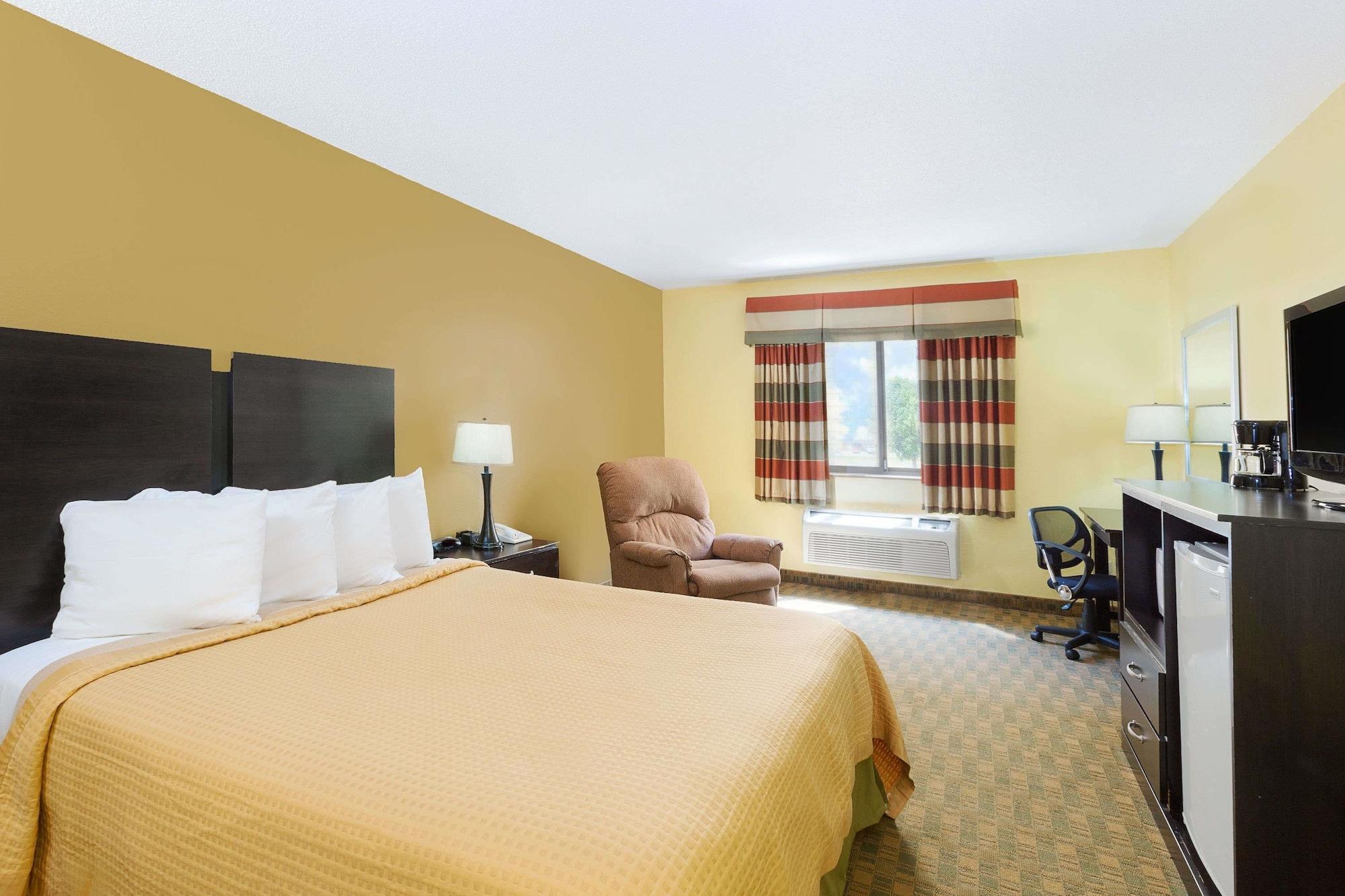 Econo Lodge Inn & Suites Yankton Exteriér fotografie