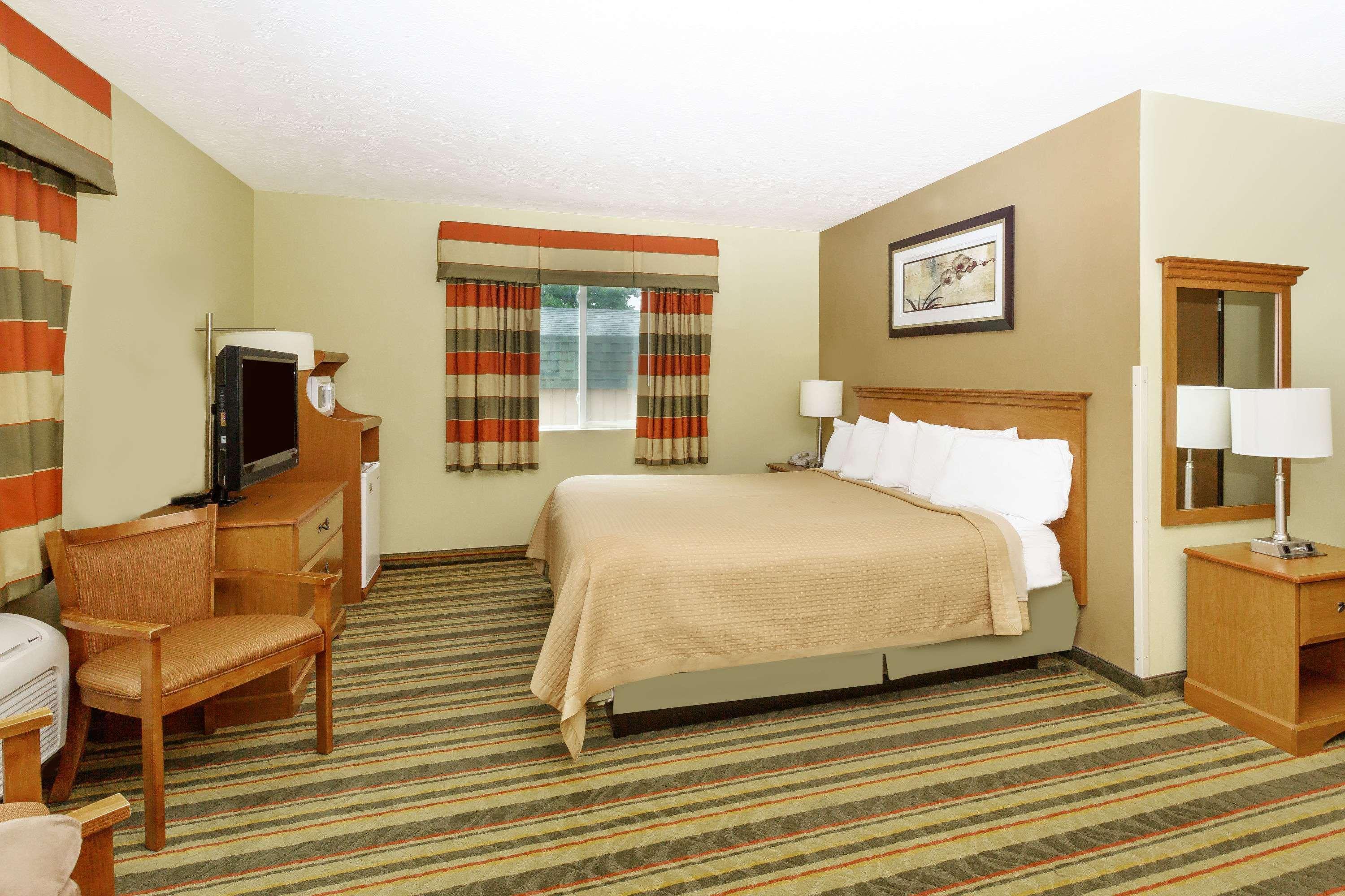 Econo Lodge Inn & Suites Yankton Exteriér fotografie